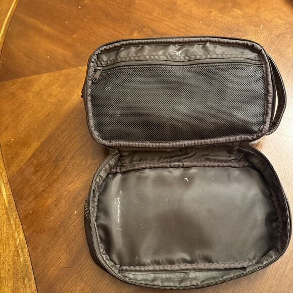 FOSSIL  Brown Men’s Travel Toiletry Bag - Picture 13 of 14